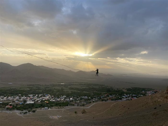 highline in iran 6