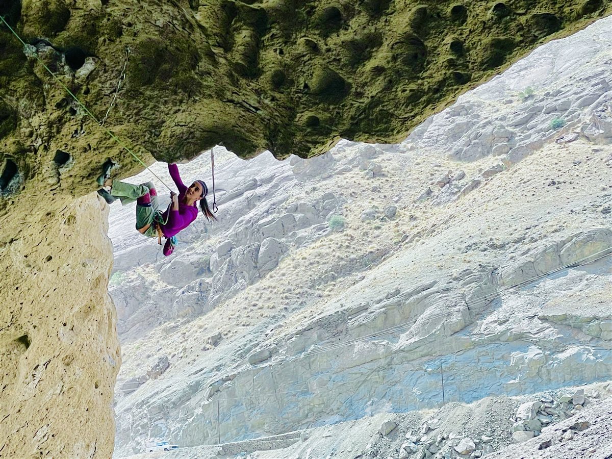 Elnaz Rekabi - Baraghan Rock Climbing Zone